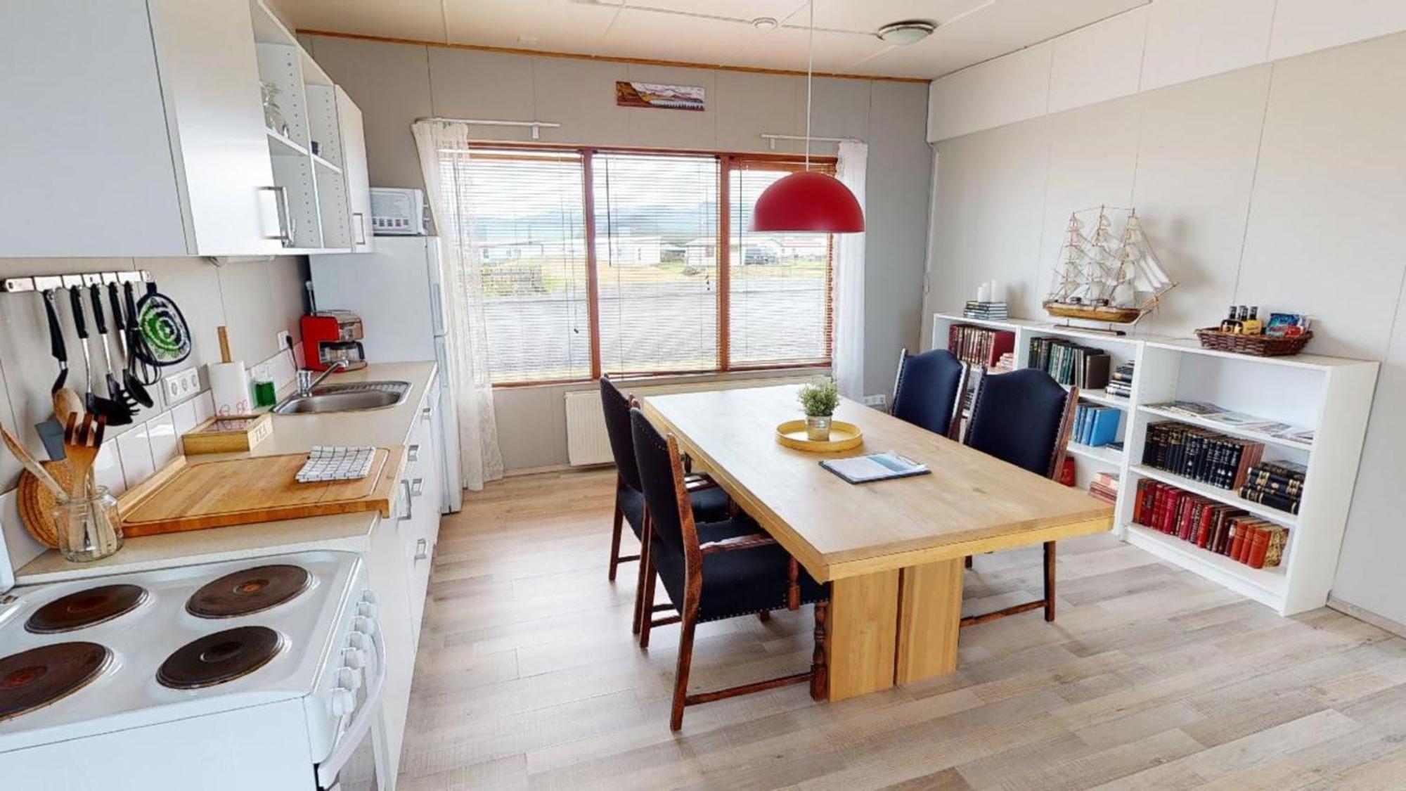 Kleifar: Ocean View Apartment Гелліссандур Екстер'єр фото